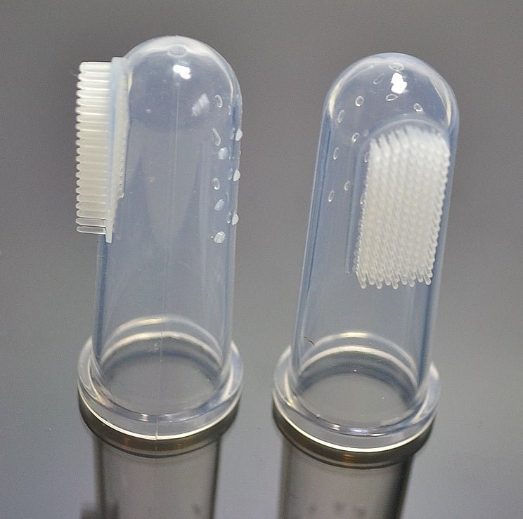 Fingerbrush Set: Dental Care on the Go
