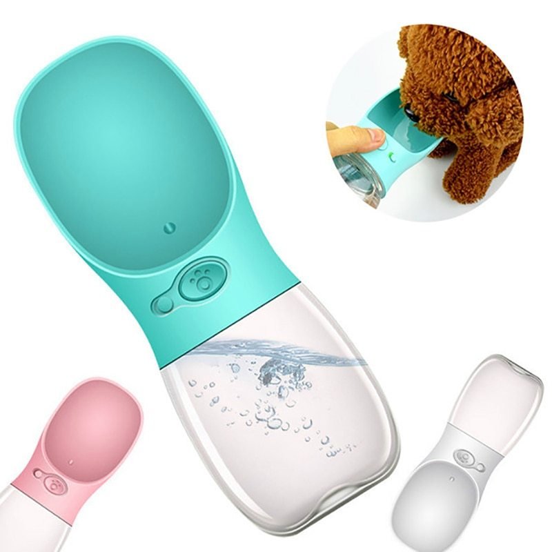 Outdoor Pet Water Cup – Easy Hydration for Walks & Travel