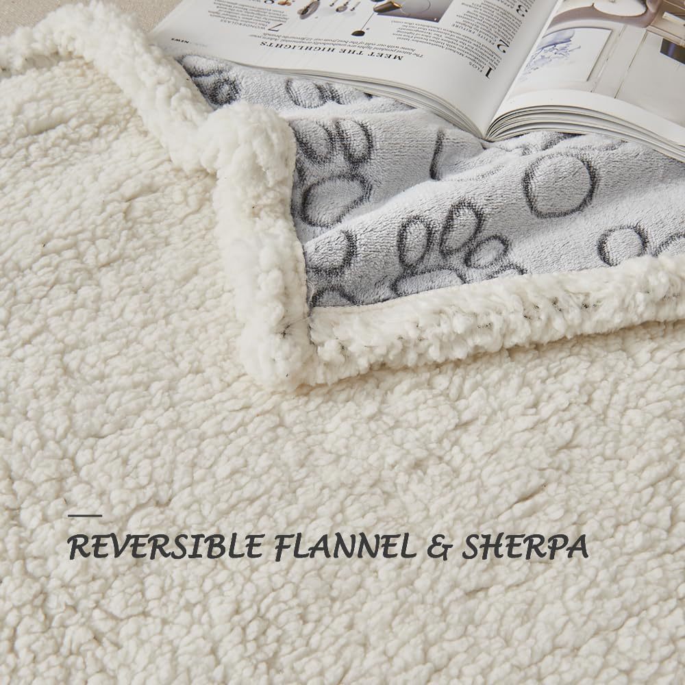 Waterproof Pet Blanket – Cozy, Mess-Free Comfort for Dogs & Cats